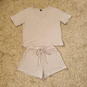 Pajama 2 piece set for women size small beige short sleeve short pants